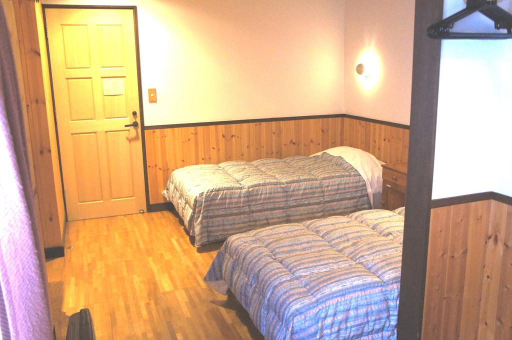 Pension Ringo-No Ki Hakuba Quarto foto